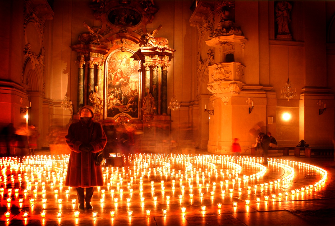 《祈祷》张帆