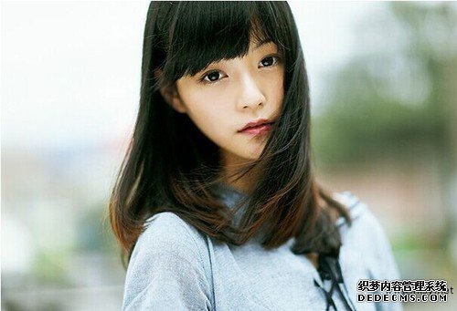 大光圈拍萌妹纸