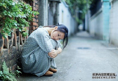 大光圈拍萌妹纸
